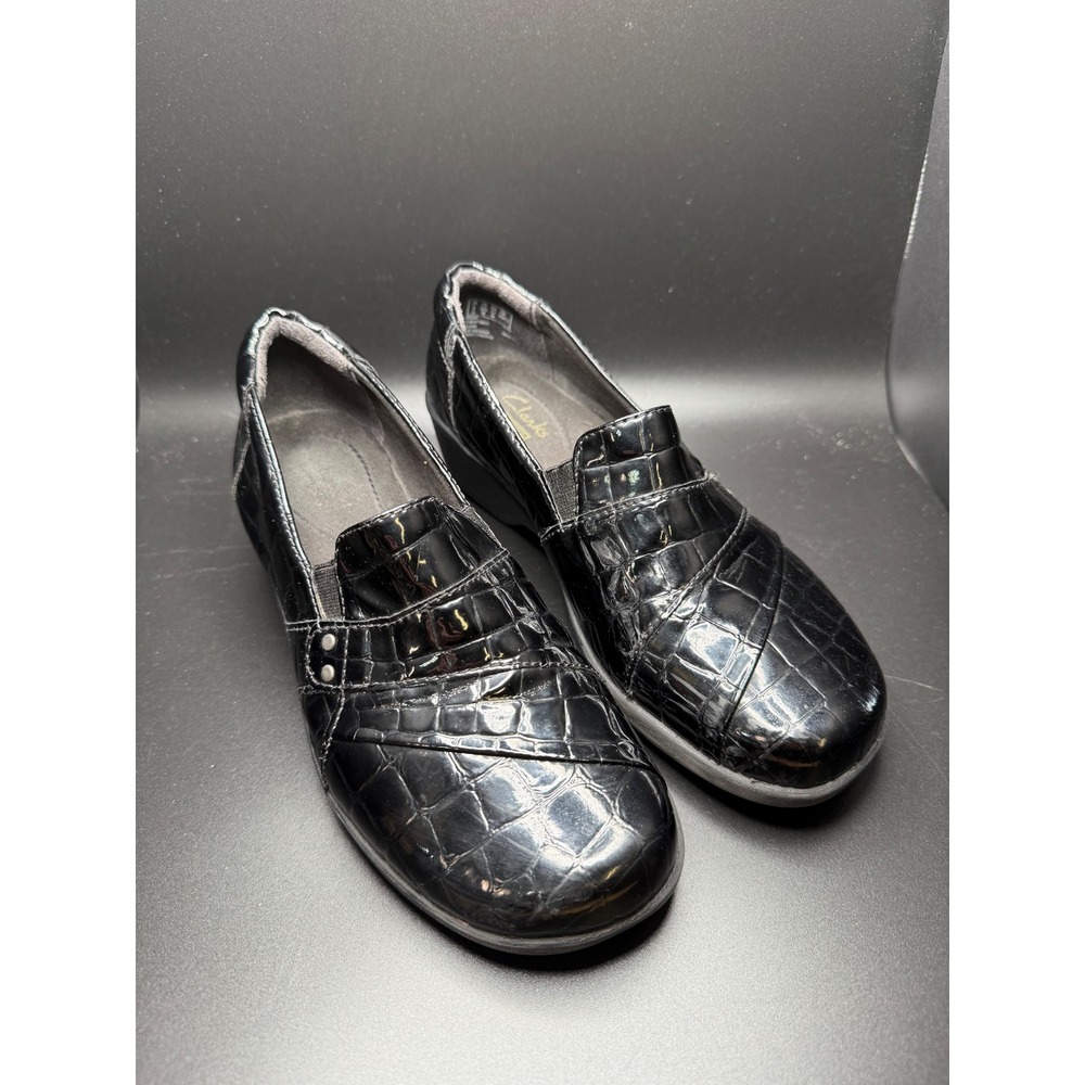 Clarks‎ Womens Black Patent Croc Embossed Slip On Loafers Comfort Shoes Size 6.5